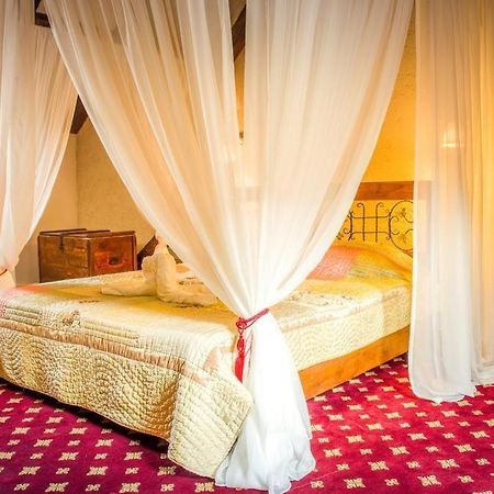 The Attic Apartment บราชอฟ ภายนอก รูปภาพ