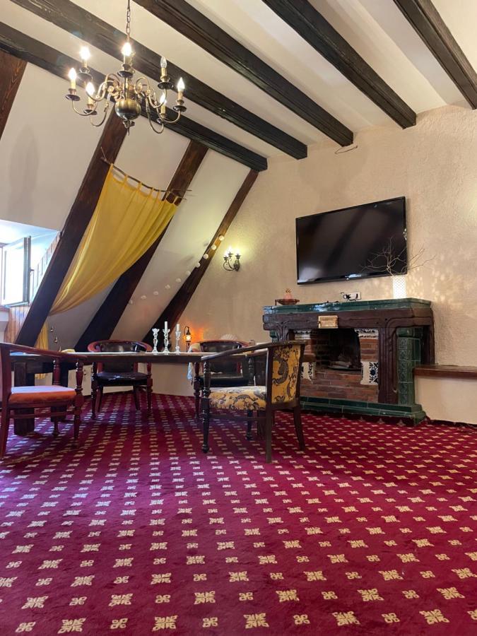 The Attic Apartment บราชอฟ ภายนอก รูปภาพ